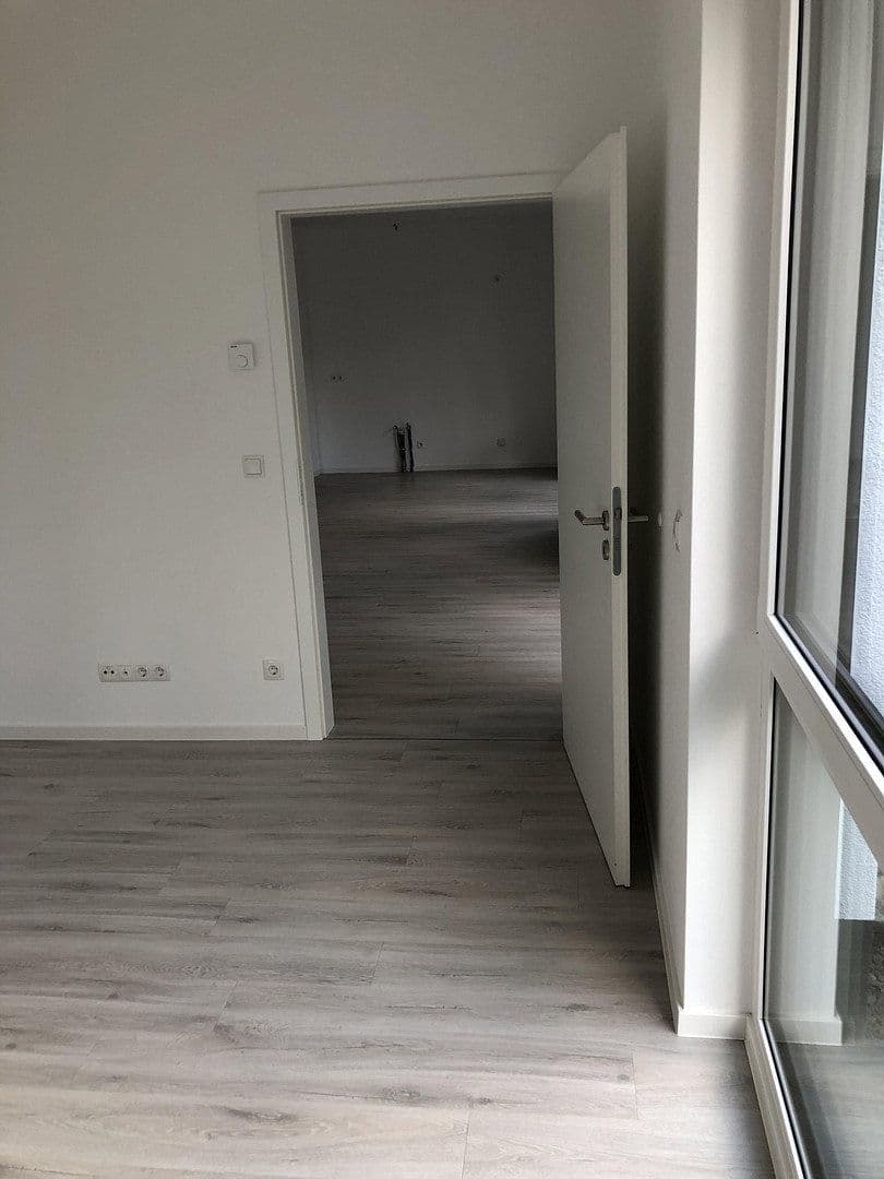 Pronájem bytu 3+1 83 m², Remagen, Porýní-Falc Pronájem bytu 3+1 83 m², Remagen, Porýní-Falc