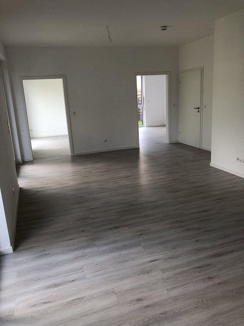 Pronájem bytu 3+1 83 m², Remagen, Porýní-Falc Pronájem bytu 3+1 83 m², Remagen, Porýní-Falc