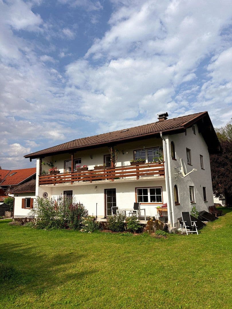 Prodej domu 170 m², pozemek 1.467 m², Am Mühlbach 33, Halblech, Bavorsko Prodej domu 170 m², pozemek 1.467 m², Am Mühlbach 33, Halblech, Bavorsko