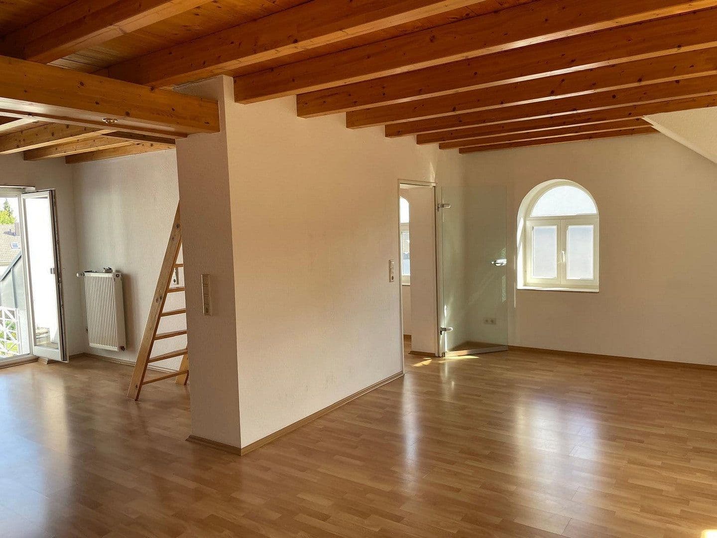 Pronájem bytu 2+1 55 m², Kaiserstr 138, Brühl, Severní Porýní-Vestfálsko Pronájem bytu 2+1 55 m², Kaiserstr 138, Brühl, Severní Porýní-Vestfálsko