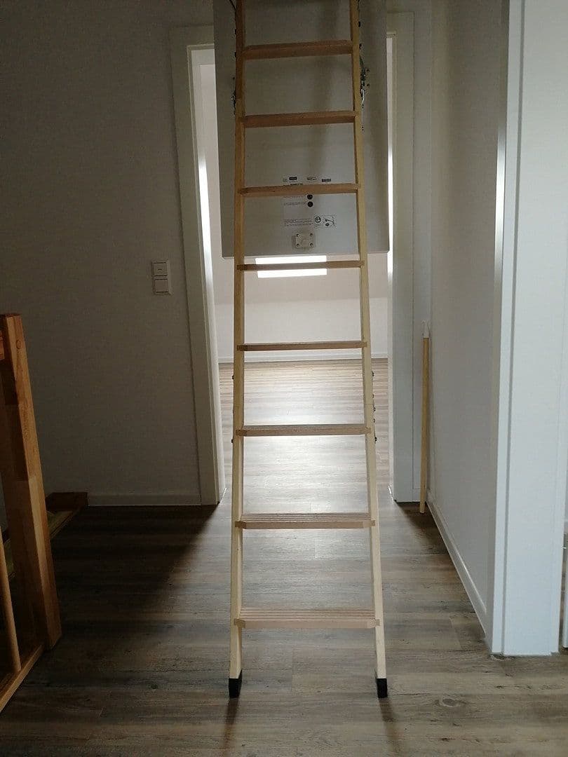 Pronájem domu 173 m², pozemek 700 m², Wunstorf, Dolní Sasko Pronájem domu 173 m², pozemek 700 m², Wunstorf, Dolní Sasko