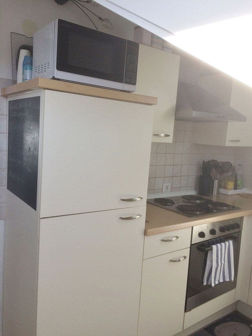 Pronájem bytu 3+1 63 m², Stuttgart-Kaltental, Bádensko-Württembersko Pronájem bytu 3+1 63 m², Stuttgart-Kaltental, Bádensko-Württembersko