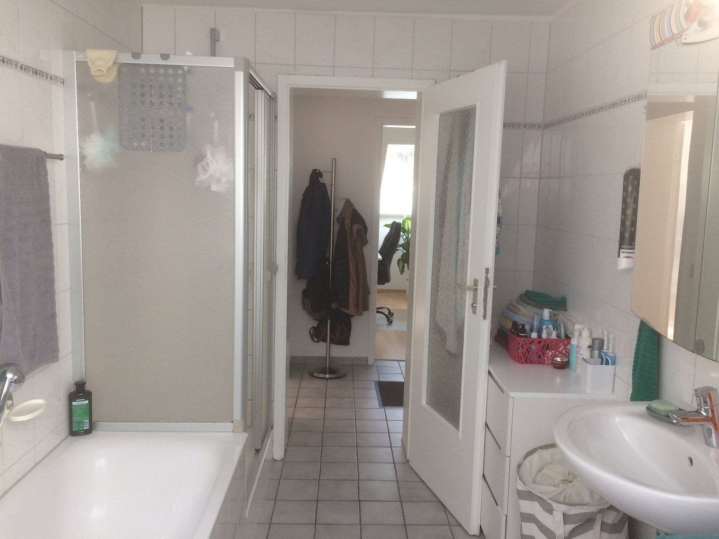Pronájem bytu 3+1 63 m², Stuttgart-Kaltental, Bádensko-Württembersko Pronájem bytu 3+1 63 m², Stuttgart-Kaltental, Bádensko-Württembersko