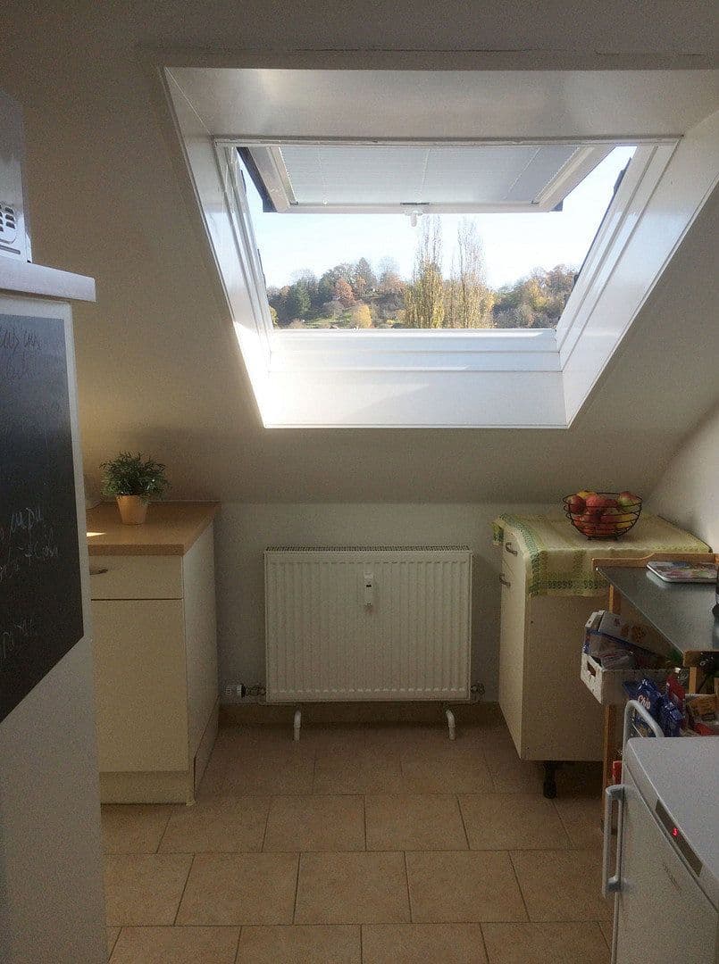 Pronájem bytu 3+1 63 m², Stuttgart-Kaltental, Bádensko-Württembersko Pronájem bytu 3+1 63 m², Stuttgart-Kaltental, Bádensko-Württembersko