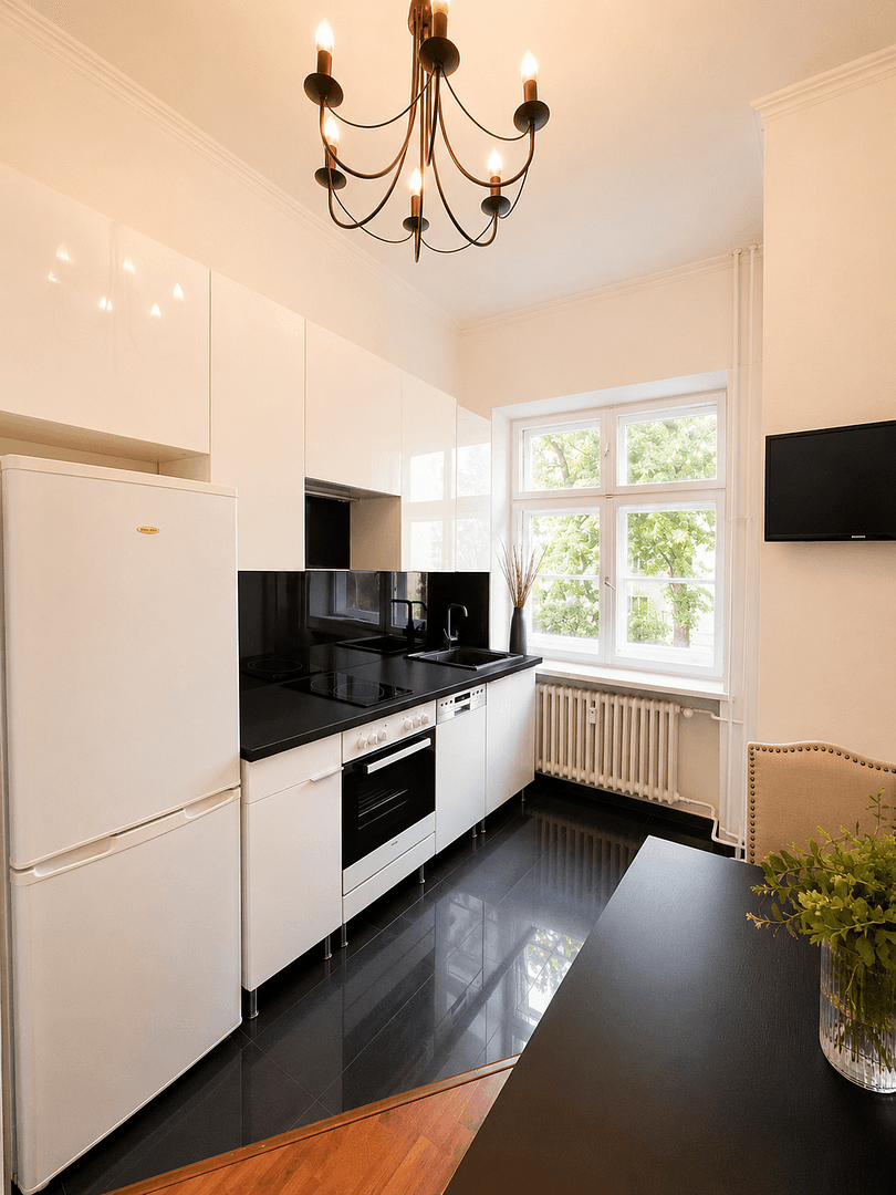 Prodej bytu 2+1 53 m², Niebuhrstr 54, Berlin, Berlín Prodej bytu 2+1 53 m², Niebuhrstr 54, Berlin, Berlín