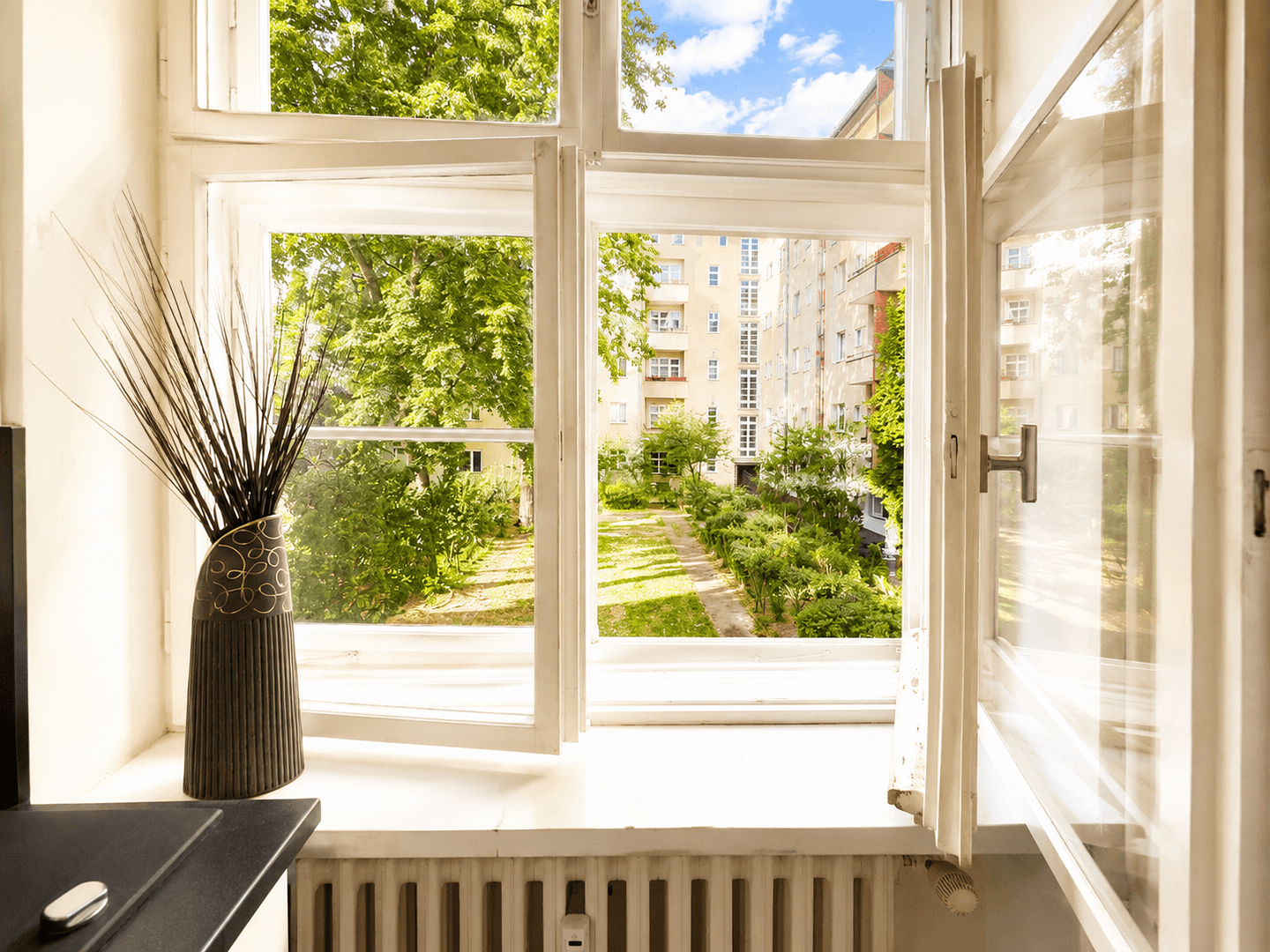 Prodej bytu 2+1 53 m², Niebuhrstr 54, Berlin, Berlín Prodej bytu 2+1 53 m², Niebuhrstr 54, Berlin, Berlín