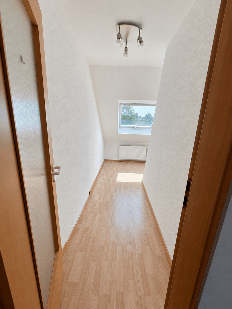 Pronájem bytu 3+1 75 m², Schützenstraße 75, Remscheid, Severní Porýní-Vestfálsko Pronájem bytu 3+1 75 m², Schützenstraße 75, Remscheid, Severní Porýní-Vestfálsko