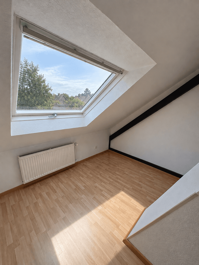 Pronájem bytu 3+1 75 m², Schützenstraße 75, Remscheid, Severní Porýní-Vestfálsko Pronájem bytu 3+1 75 m², Schützenstraße 75, Remscheid, Severní Porýní-Vestfálsko