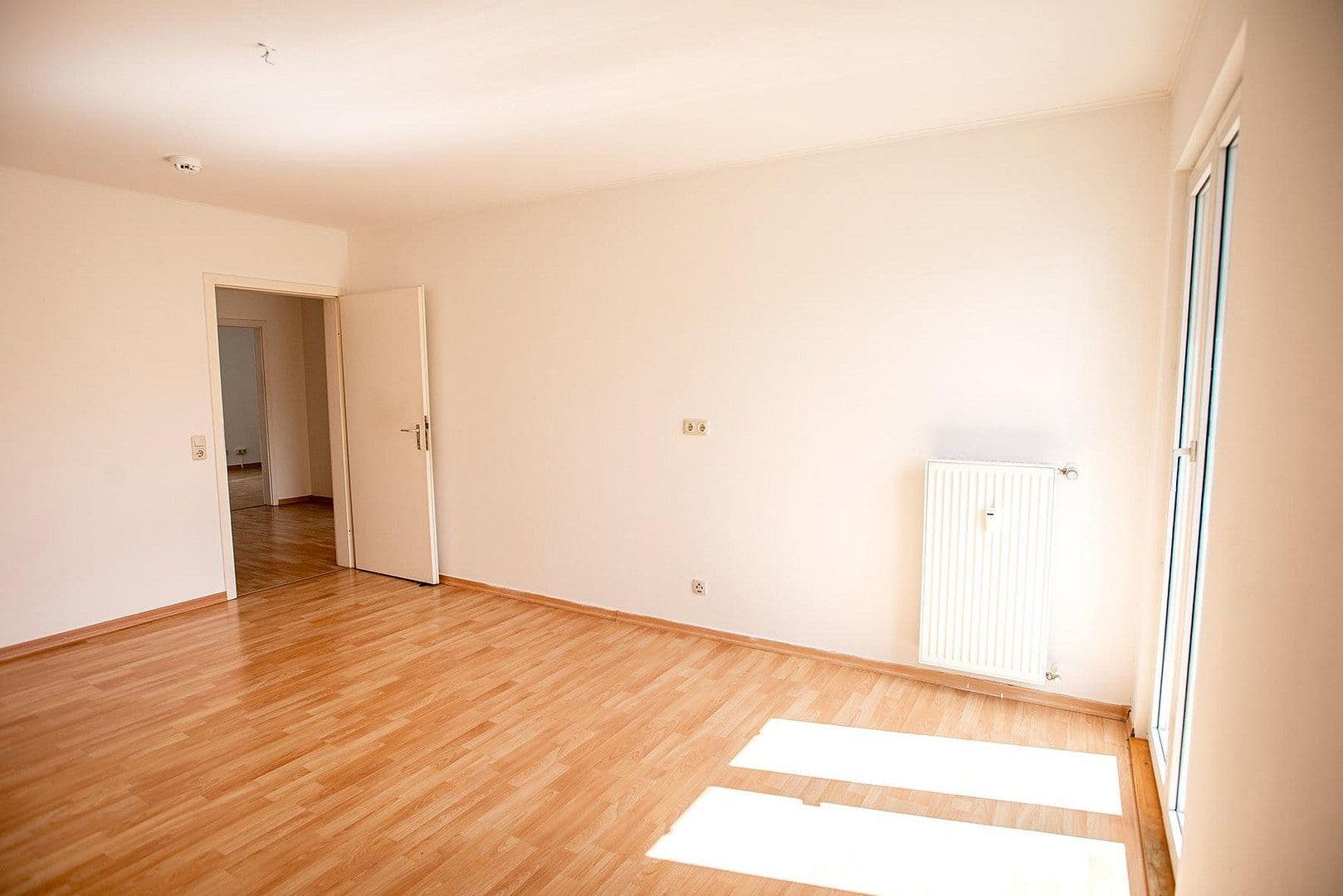 Pronájem bytu 3+1 79 m², Neunburgerstraße 20, Stamsried, Bavorsko Pronájem bytu 3+1 79 m², Neunburgerstraße 20, Stamsried, Bavorsko