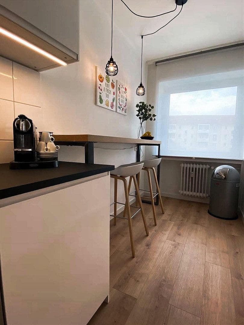 Pronájem bytu 2+1 65 m², Köln, Severní Porýní-Vestfálsko Pronájem bytu 2+1 65 m², Köln, Severní Porýní-Vestfálsko