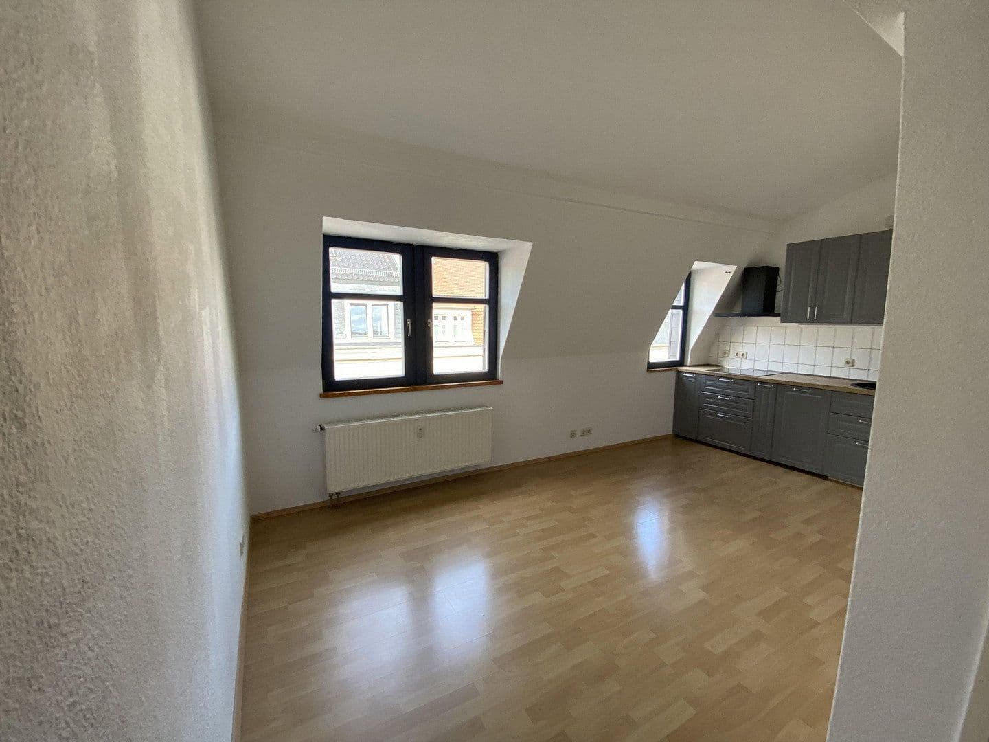 Pronájem bytu 1+1 23 m², Görlitzer Straße 4, Dresden, Sasko Pronájem bytu 1+1 23 m², Görlitzer Straße 4, Dresden, Sasko