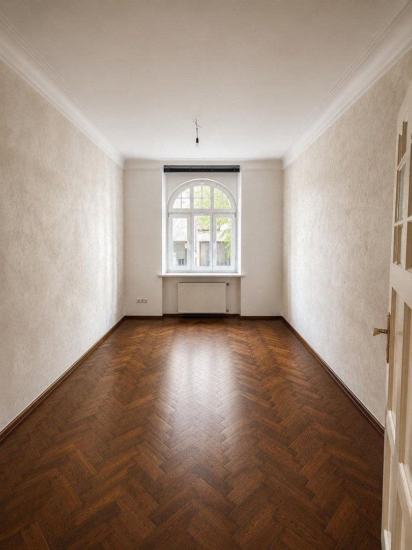 Prodej bytu 3+1 86 m², Guldeinstr. 48, München, Bavorsko Prodej bytu 3+1 86 m², Guldeinstr. 48, München, Bavorsko
