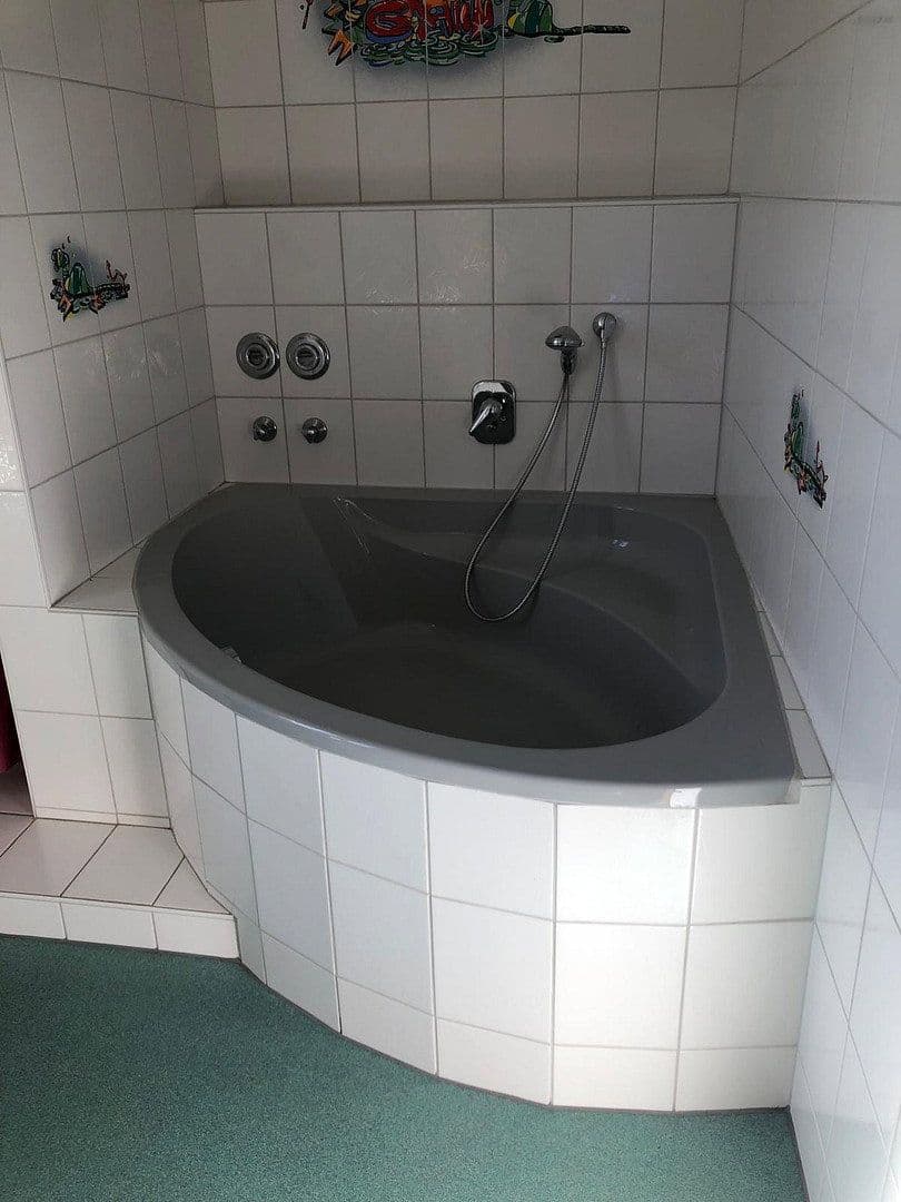 Pronájem bytu 3+kk 104 m², Böttingen, Bádensko-Württembersko Pronájem bytu 3+kk 104 m², Böttingen, Bádensko-Württembersko