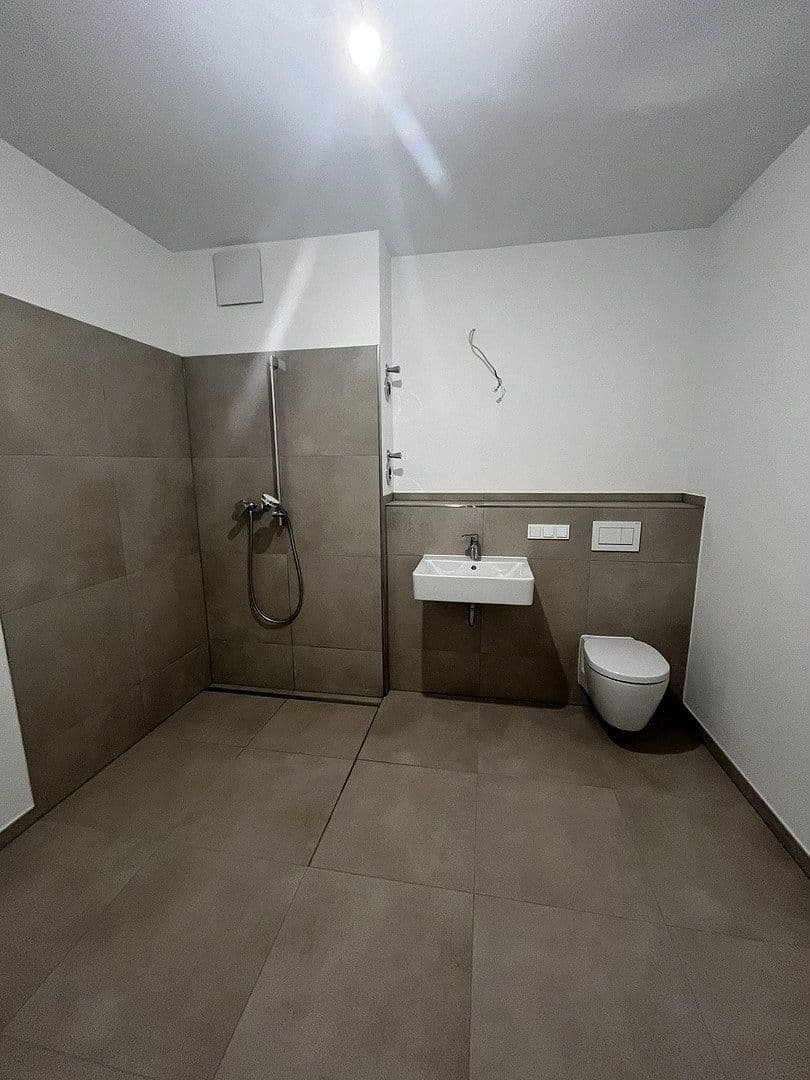 Pronájem bytu 3+1 87 m², Alte Str. 30, Frechen, Severní Porýní-Vestfálsko Pronájem bytu 3+1 87 m², Alte Str. 30, Frechen, Severní Porýní-Vestfálsko