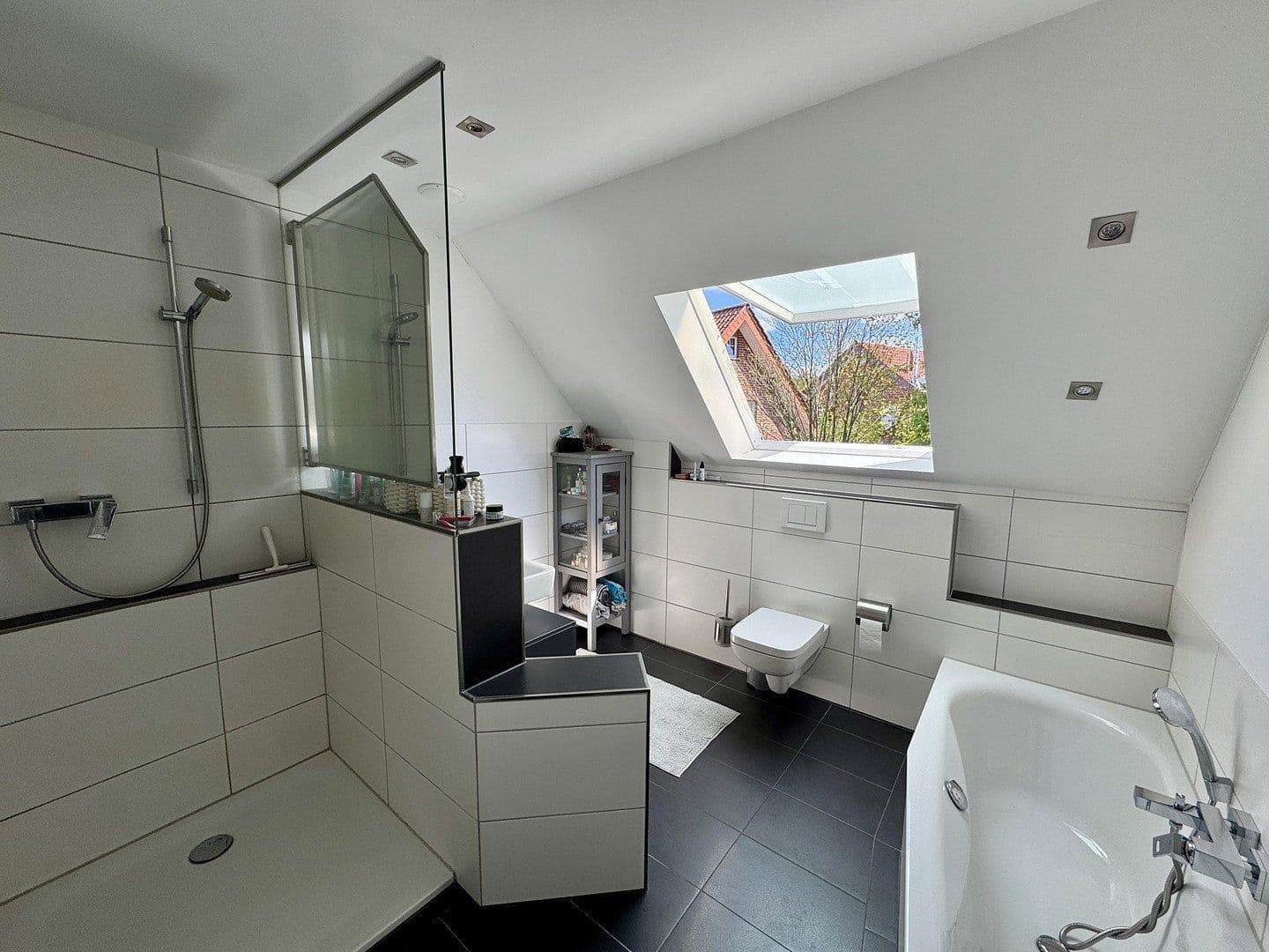 Prodej domu 115 m², pozemek 267 m², Telgte, Severní Porýní-Vestfálsko Prodej domu 115 m², pozemek 267 m², Telgte, Severní Porýní-Vestfálsko