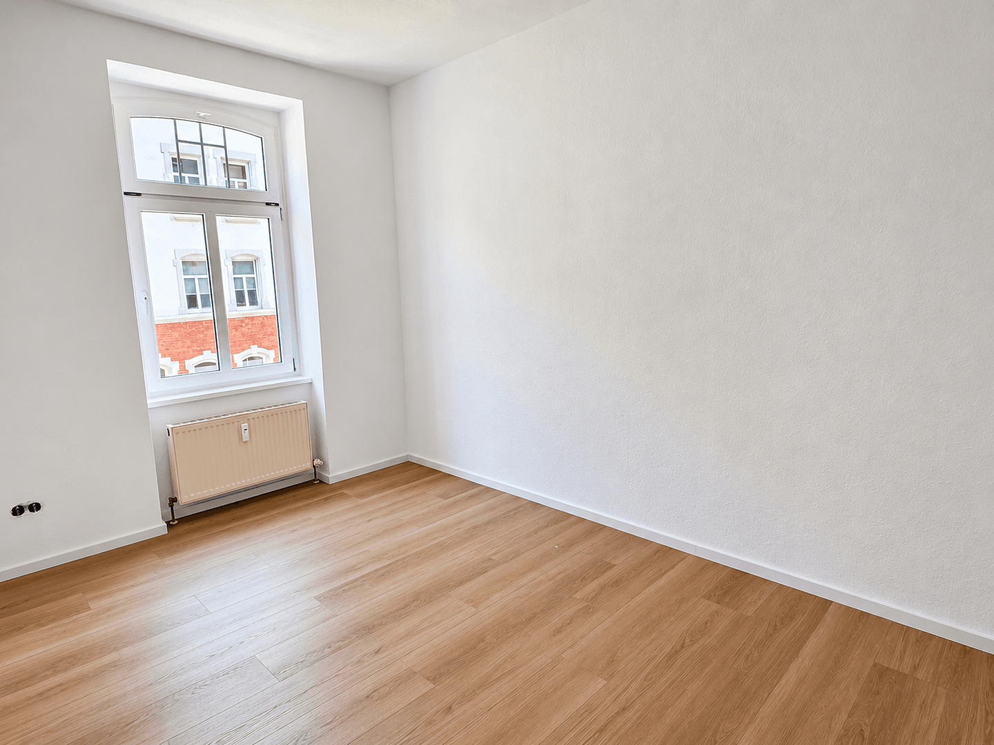 Pronájem bytu 3+1 77 m², Erfurt, Durynsko Pronájem bytu 3+1 77 m², Erfurt, Durynsko