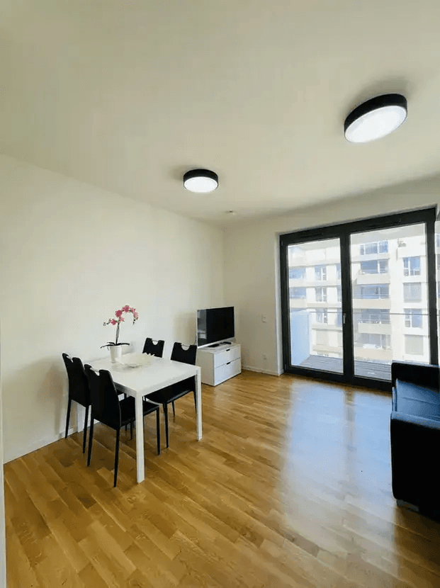 Pronájem bytu 2+1 55 m², Berlin, Berlín Pronájem bytu 2+1 55 m², Berlin, Berlín