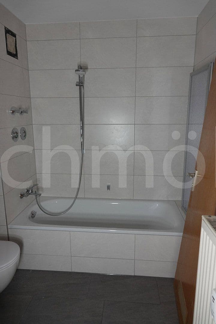 Pronájem bytu 1+1 50 m², Stockmeierweg, Fürstenfeldbruck, Bavorsko Pronájem bytu 1+1 50 m², Stockmeierweg, Fürstenfeldbruck, Bavorsko