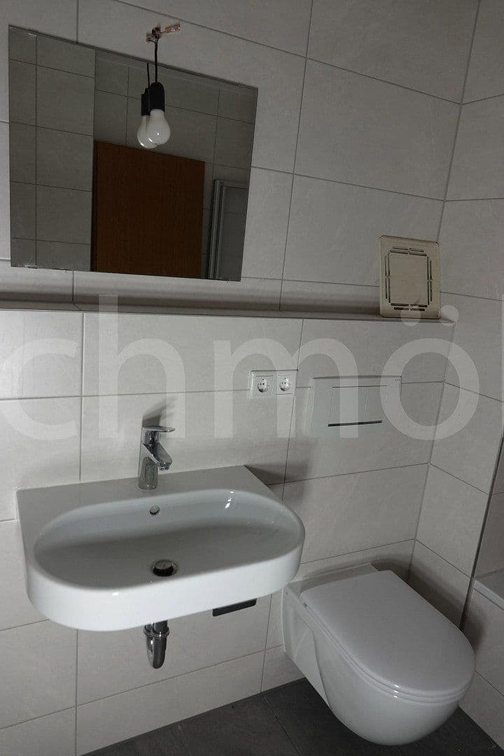 Pronájem bytu 1+1 50 m², Stockmeierweg, Fürstenfeldbruck, Bavorsko Pronájem bytu 1+1 50 m², Stockmeierweg, Fürstenfeldbruck, Bavorsko
