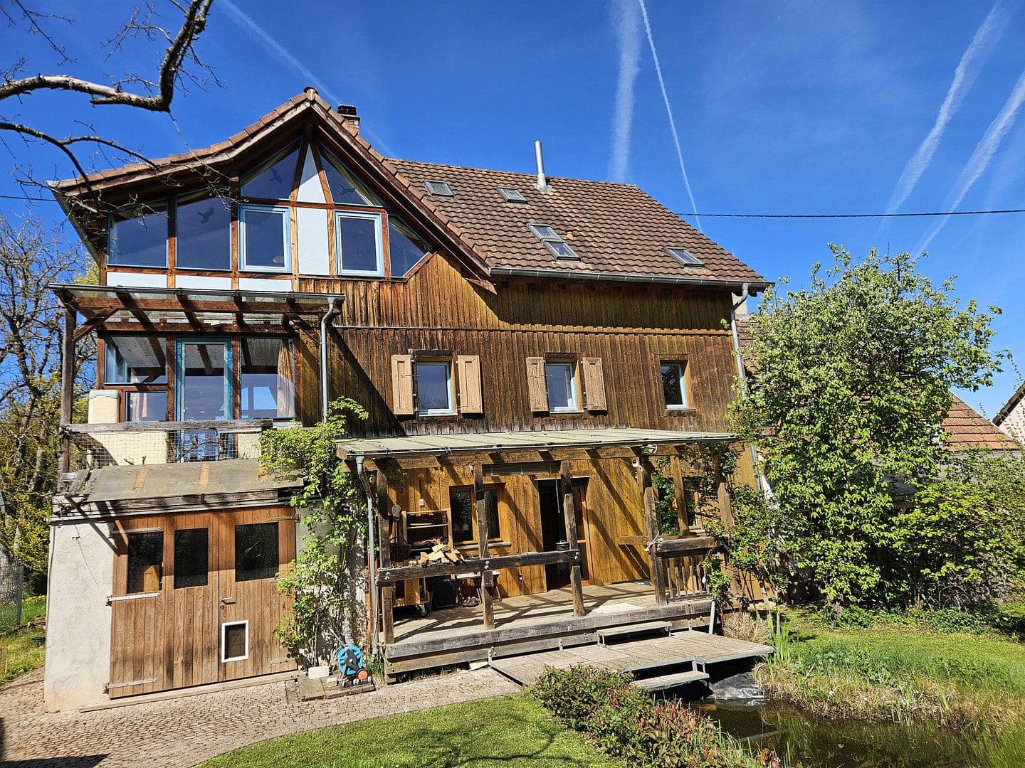 Prodej domu 264 m², pozemek 1.765 m², Niedermohr, Porýní-Falc Prodej domu 264 m², pozemek 1.765 m², Niedermohr, Porýní-Falc