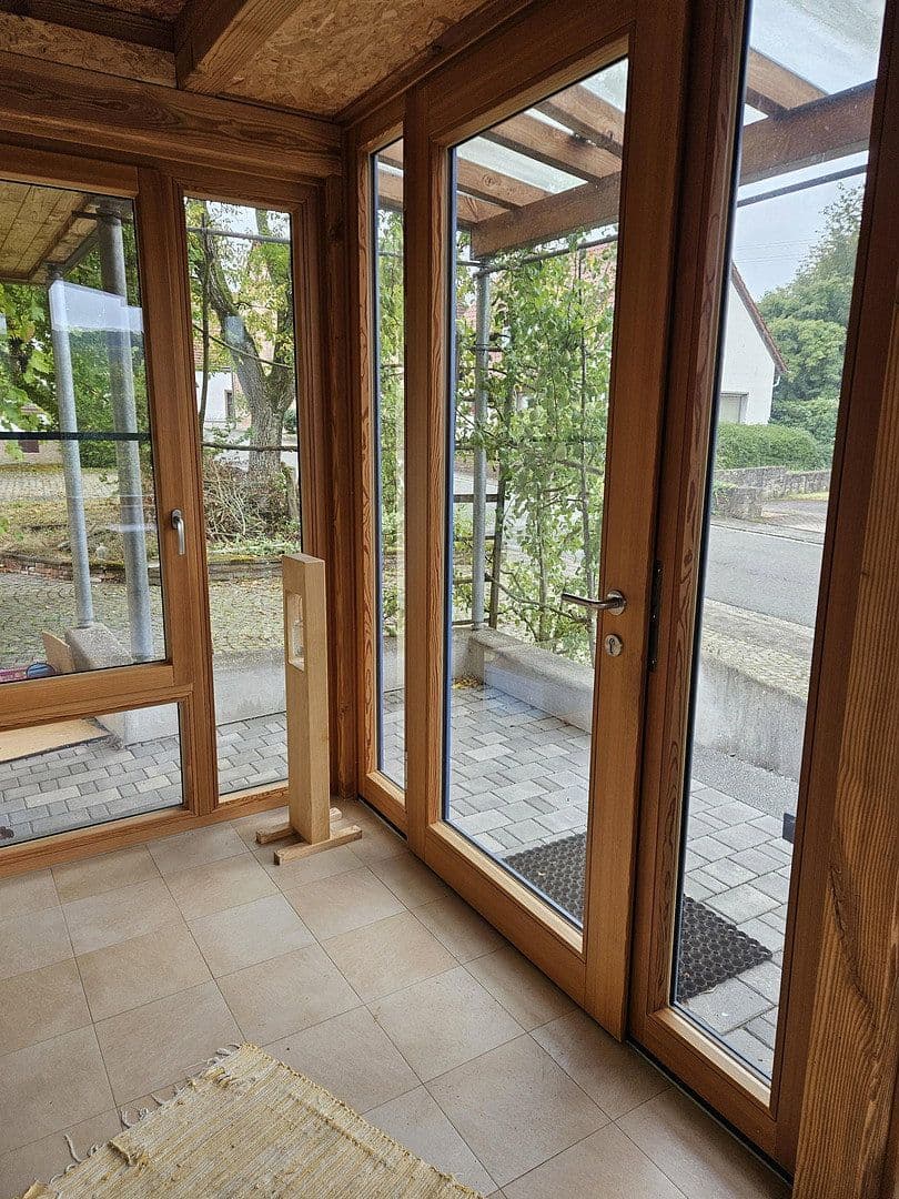 Prodej domu 264 m², pozemek 1.765 m², Niedermohr, Porýní-Falc Prodej domu 264 m², pozemek 1.765 m², Niedermohr, Porýní-Falc
