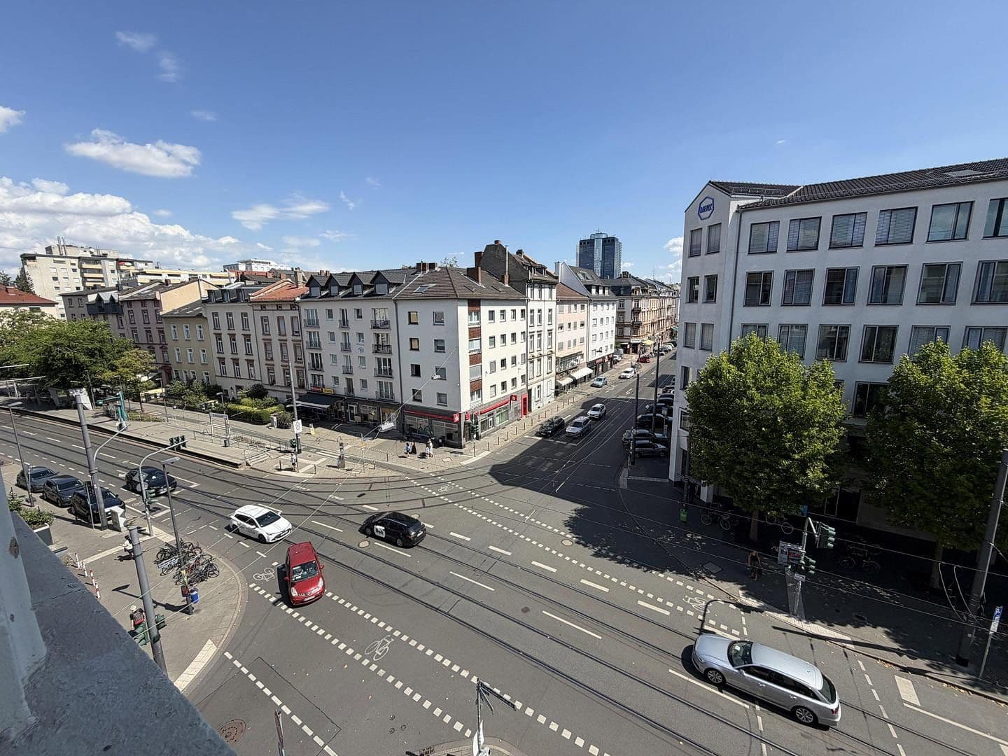 Pronájem bytu 3+1 98 m², Eckenheimer Landstraße 103, Frankfurt am Main, Hessen Pronájem bytu 3+1 98 m², Eckenheimer Landstraße 103, Frankfurt am Main, Hessen