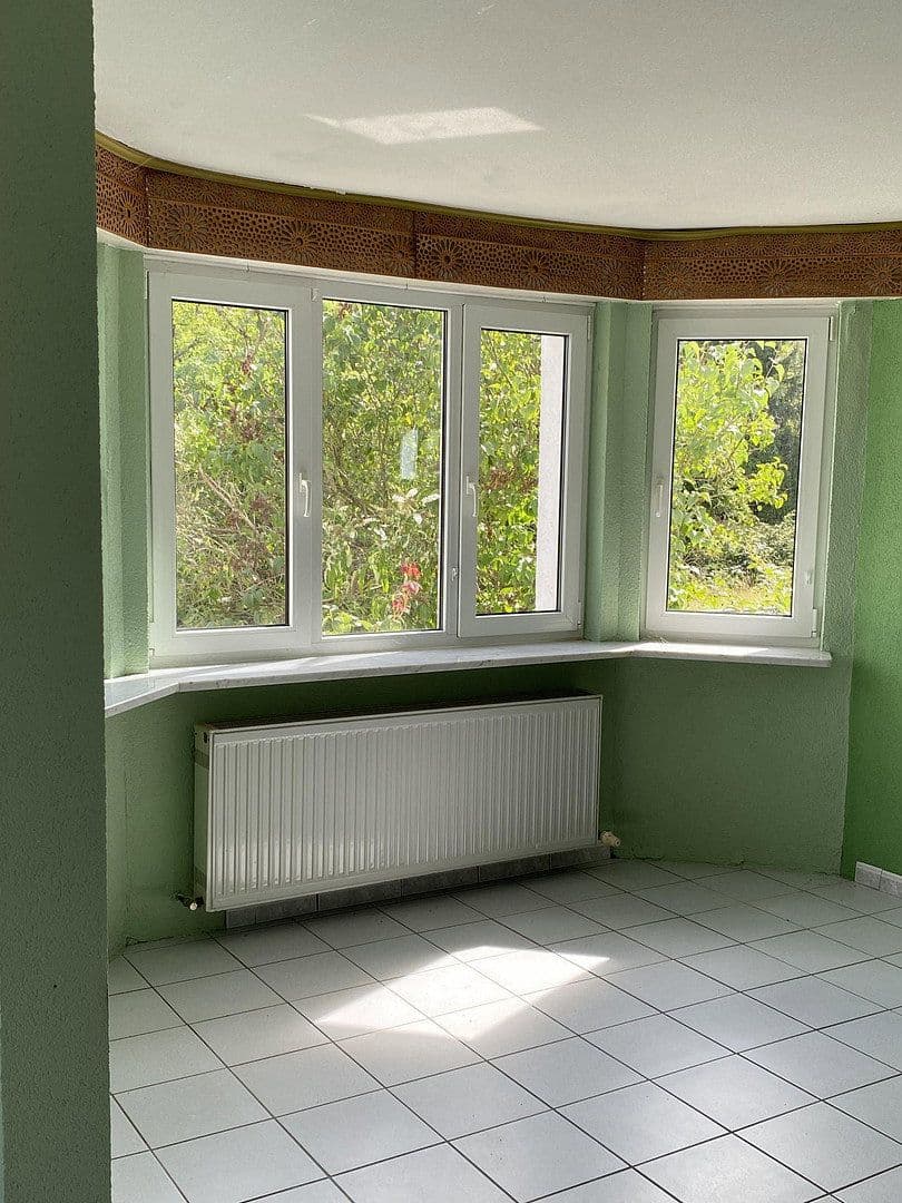 Prodej domu 140 m², pozemek 590 m², Cleebronn, Bádensko-Württembersko Prodej domu 140 m², pozemek 590 m², Cleebronn, Bádensko-Württembersko