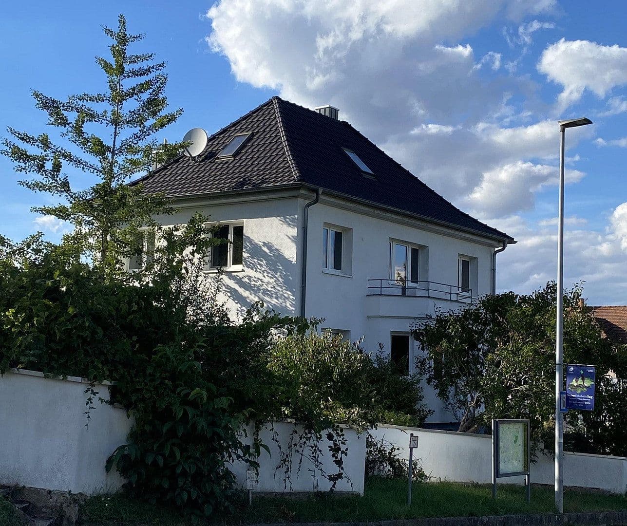 Prodej domu 140 m², pozemek 590 m², Cleebronn, Bádensko-Württembersko Prodej domu 140 m², pozemek 590 m², Cleebronn, Bádensko-Württembersko