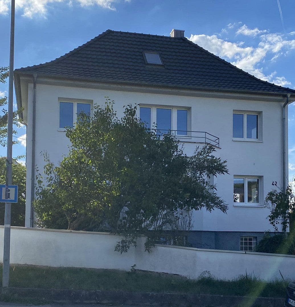 Prodej domu 140 m², pozemek 590 m², Cleebronn, Bádensko-Württembersko Prodej domu 140 m², pozemek 590 m², Cleebronn, Bádensko-Württembersko