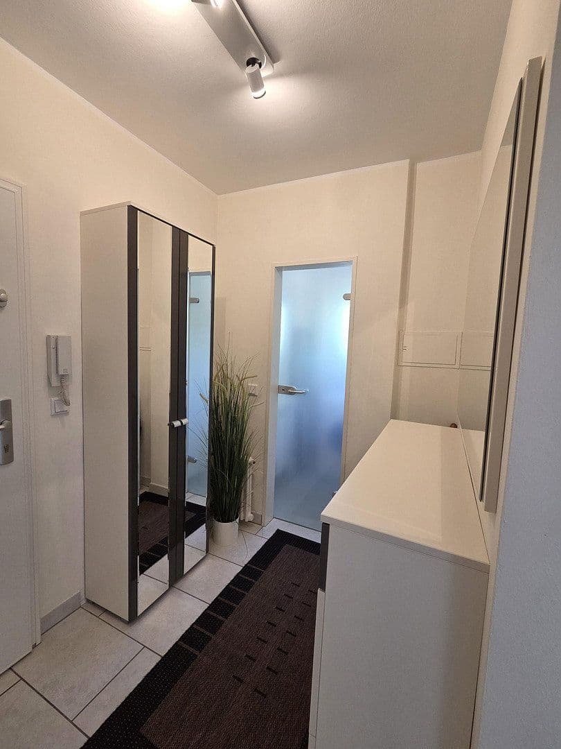 Prodej bytu 3+1 92 m², Erkrath, Severní Porýní-Vestfálsko Prodej bytu 3+1 92 m², Erkrath, Severní Porýní-Vestfálsko