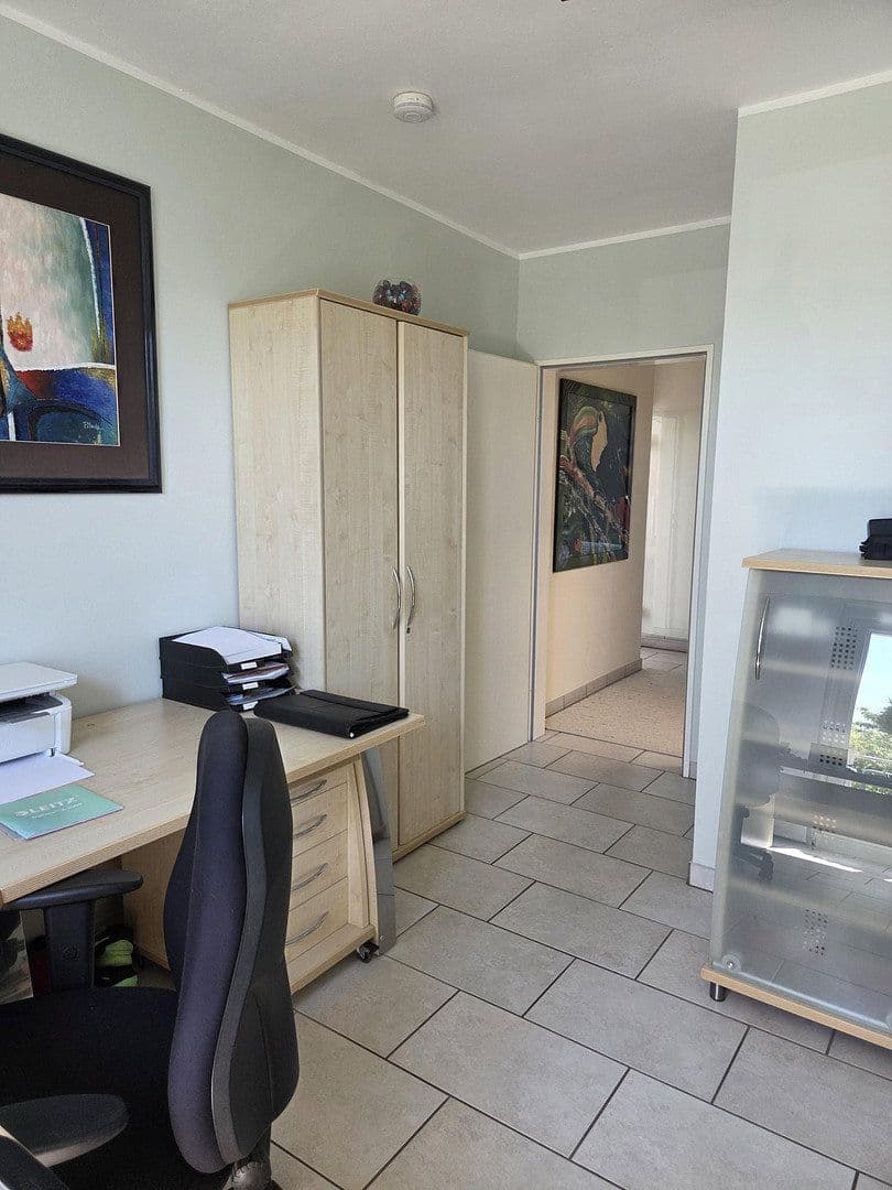 Prodej bytu 3+1 92 m², Erkrath, Severní Porýní-Vestfálsko Prodej bytu 3+1 92 m², Erkrath, Severní Porýní-Vestfálsko