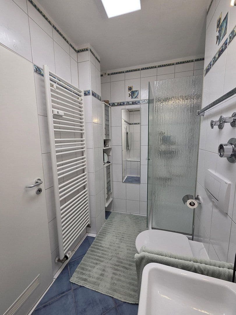 Prodej bytu 3+1 92 m², Erkrath, Severní Porýní-Vestfálsko Prodej bytu 3+1 92 m², Erkrath, Severní Porýní-Vestfálsko