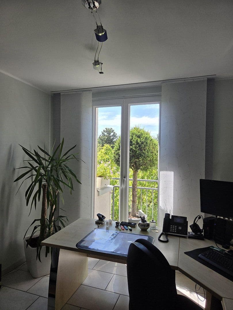 Prodej bytu 3+1 92 m², Erkrath, Severní Porýní-Vestfálsko Prodej bytu 3+1 92 m², Erkrath, Severní Porýní-Vestfálsko