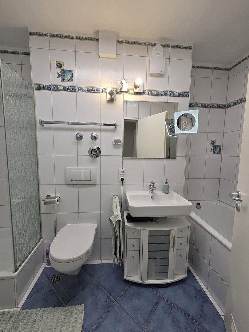 Prodej bytu 3+1 92 m², Erkrath, Severní Porýní-Vestfálsko Prodej bytu 3+1 92 m², Erkrath, Severní Porýní-Vestfálsko