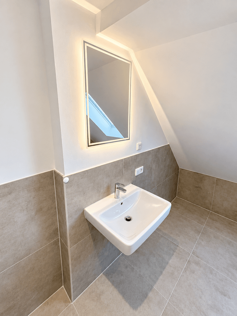 Pronájem bytu 3+1 52 m², Erlangen, Bavorsko Pronájem bytu 3+1 52 m², Erlangen, Bavorsko