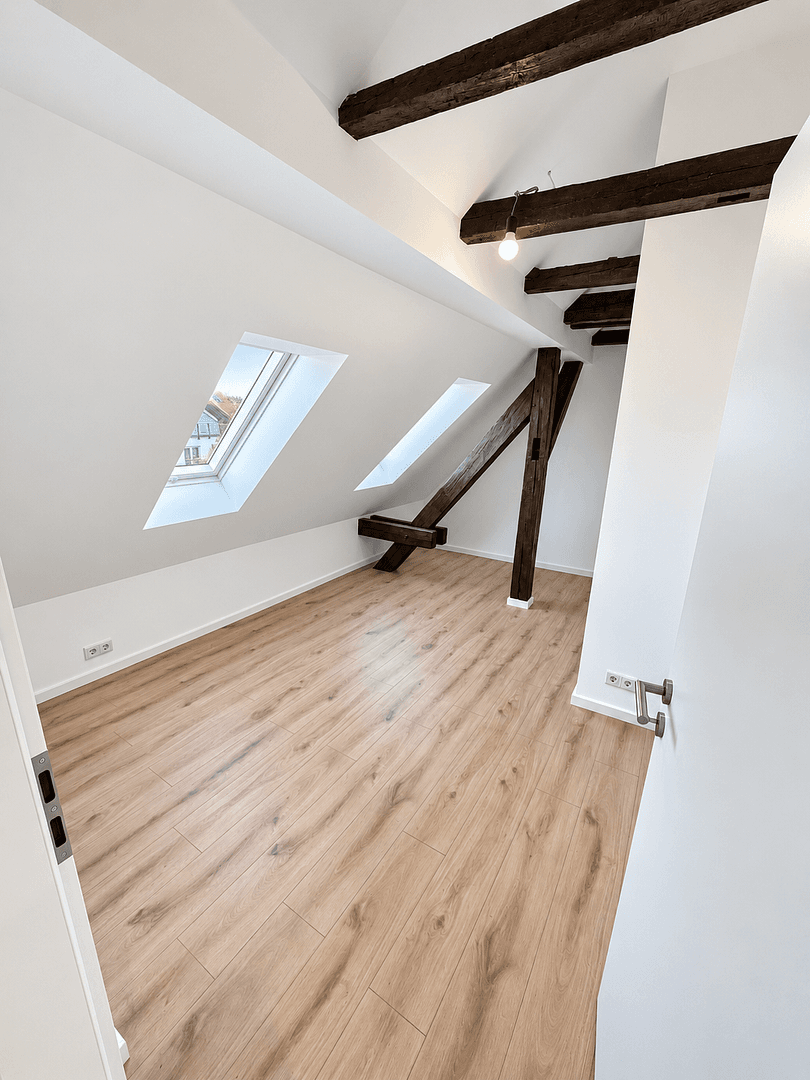 Pronájem bytu 3+1 52 m², Erlangen, Bavorsko Pronájem bytu 3+1 52 m², Erlangen, Bavorsko