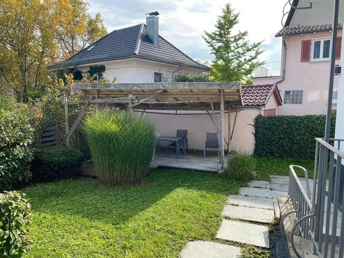 Pronájem bytu 4+1 100 m², Öchslinstraße 22, Göppingen, Bádensko-Württembersko Pronájem bytu 4+1 100 m², Öchslinstraße 22, Göppingen, Bádensko-Württembersko