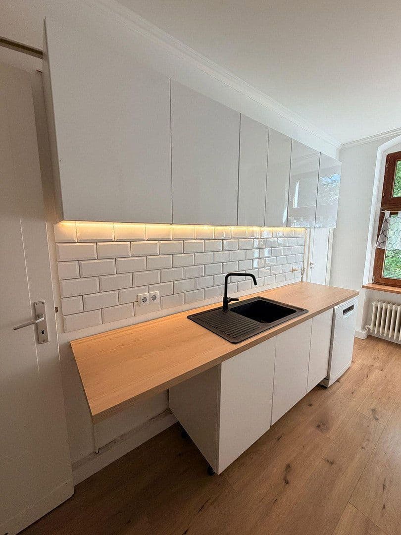 Pronájem bytu 2+kk 65 m², Kurstraße 10, Berlin Spandau, Berlín Pronájem bytu 2+kk 65 m², Kurstraße 10, Berlin Spandau, Berlín