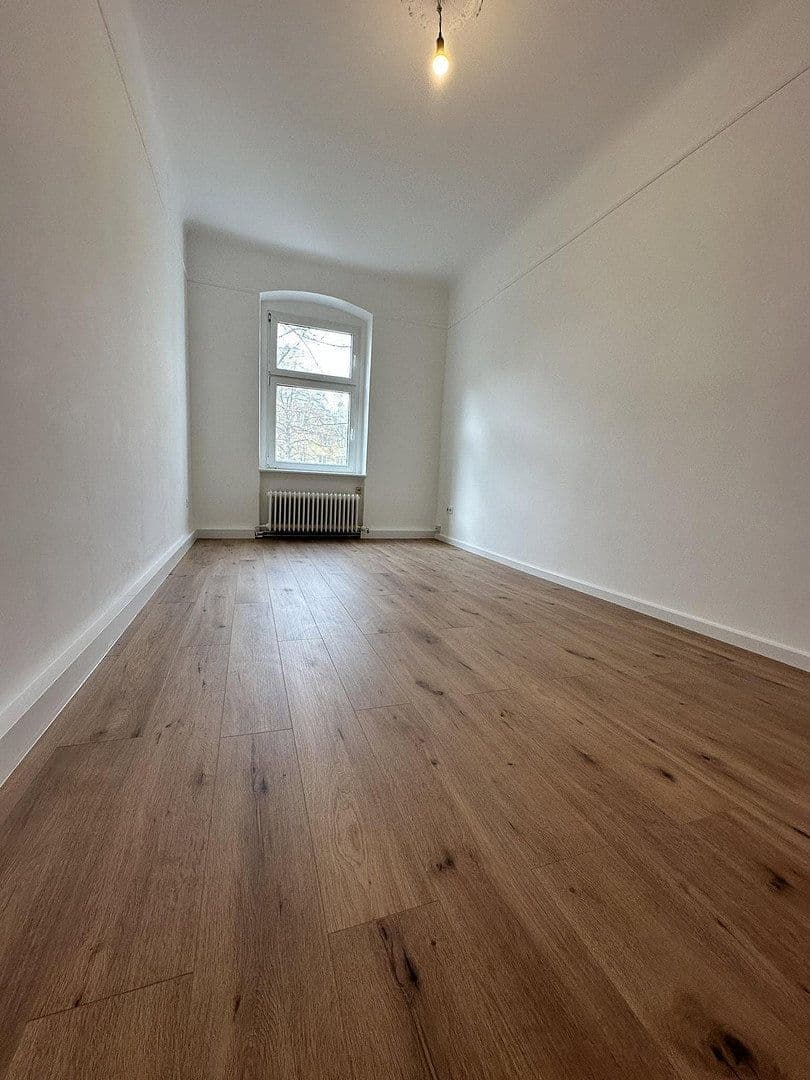 Pronájem bytu 2+kk 65 m², Kurstraße 10, Berlin Spandau, Berlín Pronájem bytu 2+kk 65 m², Kurstraße 10, Berlin Spandau, Berlín