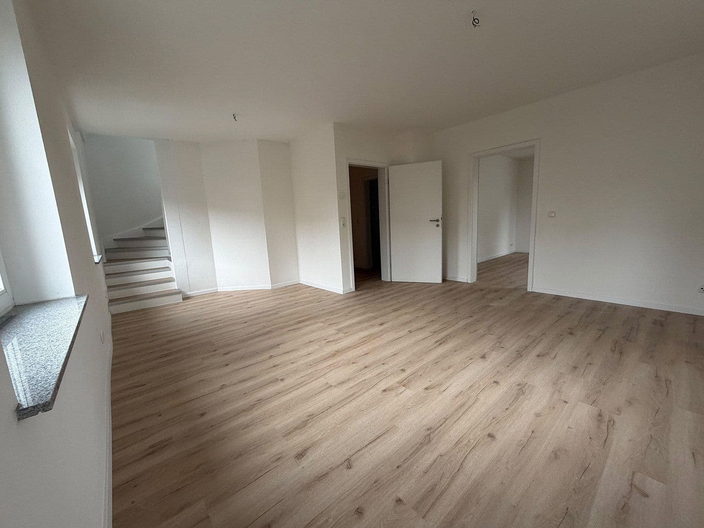 Pronájem bytu 4+1 115 m², Schweinfurt, Bavorsko Pronájem bytu 4+1 115 m², Schweinfurt, Bavorsko