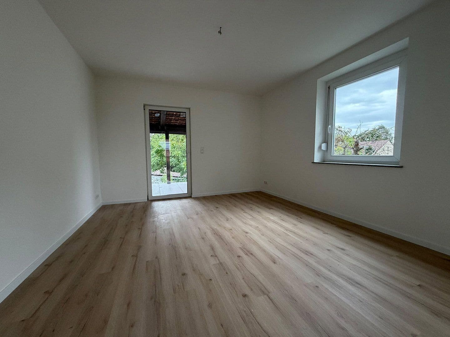 Pronájem bytu 4+1 115 m², Schweinfurt, Bavorsko Pronájem bytu 4+1 115 m², Schweinfurt, Bavorsko