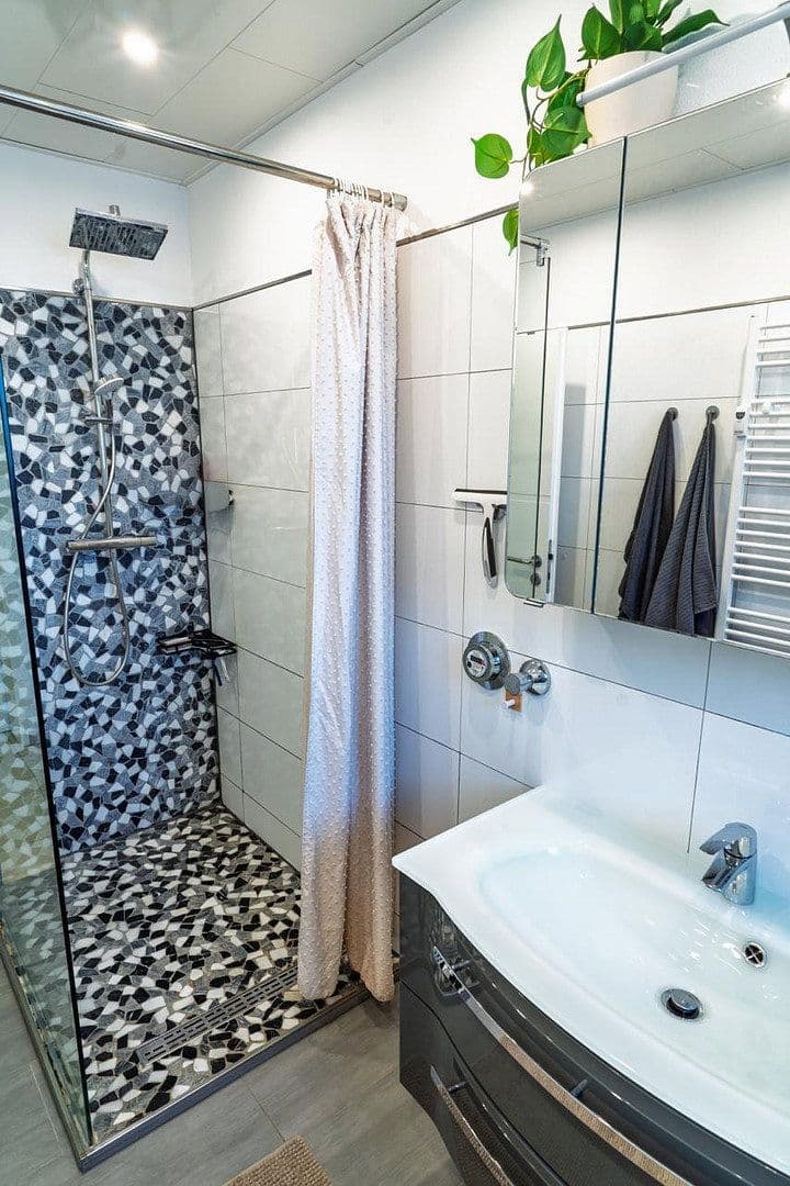 Prodej bytu 3+1 75 m², Am Hohberg 4, Lüdenscheid, Severní Porýní-Vestfálsko Prodej bytu 3+1 75 m², Am Hohberg 4, Lüdenscheid, Severní Porýní-Vestfálsko