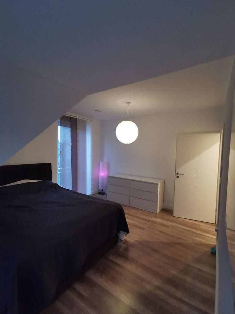 Pronájem domu 190 m², pozemek 500 m², Hamburg, Hamburg Pronájem domu 190 m², pozemek 500 m², Hamburg, Hamburg