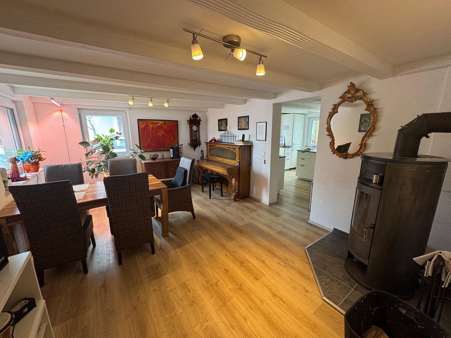 Prodej domu 164 m², pozemek 397 m², Ehingen (Donau), Bádensko-Württembersko Prodej domu 164 m², pozemek 397 m², Ehingen (Donau), Bádensko-Württembersko