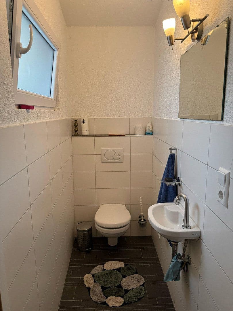 Prodej domu 164 m², pozemek 397 m², Ehingen (Donau), Bádensko-Württembersko Prodej domu 164 m², pozemek 397 m², Ehingen (Donau), Bádensko-Württembersko