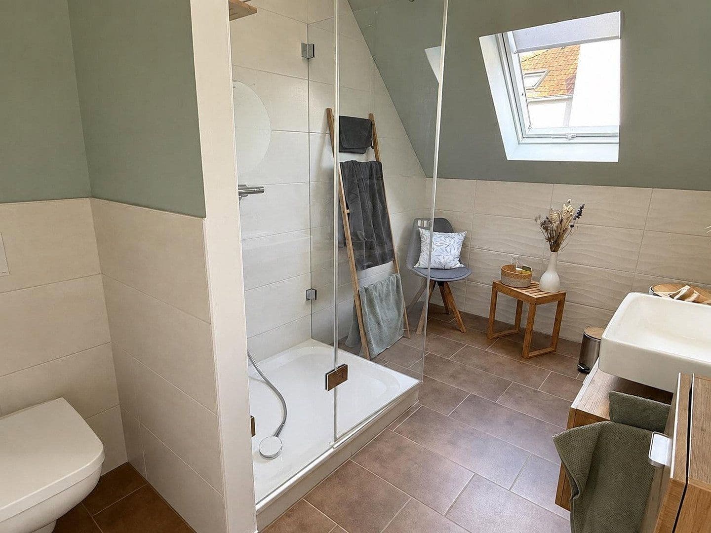 Prodej domu 125 m², pozemek 348 m², Berlin, Berlín Prodej domu 125 m², pozemek 348 m², Berlin, Berlín