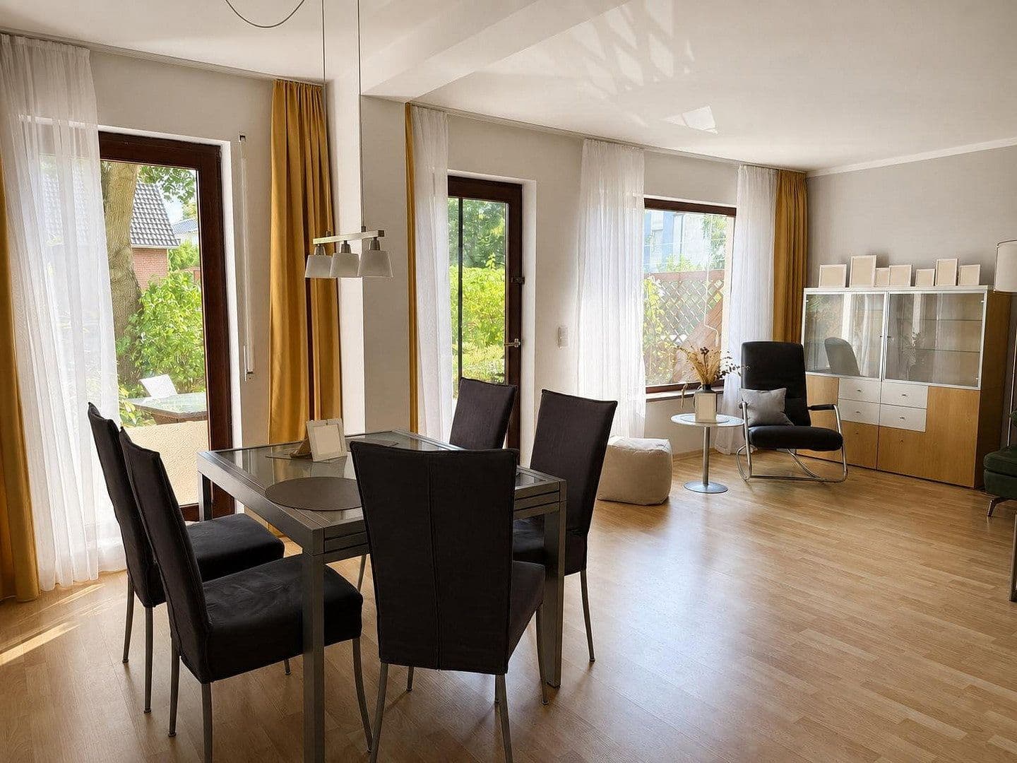 Prodej domu 125 m², pozemek 348 m², Berlin, Berlín Prodej domu 125 m², pozemek 348 m², Berlin, Berlín