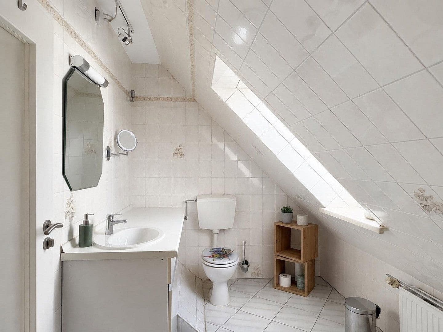 Prodej domu 125 m², pozemek 348 m², Berlin, Berlín Prodej domu 125 m², pozemek 348 m², Berlin, Berlín