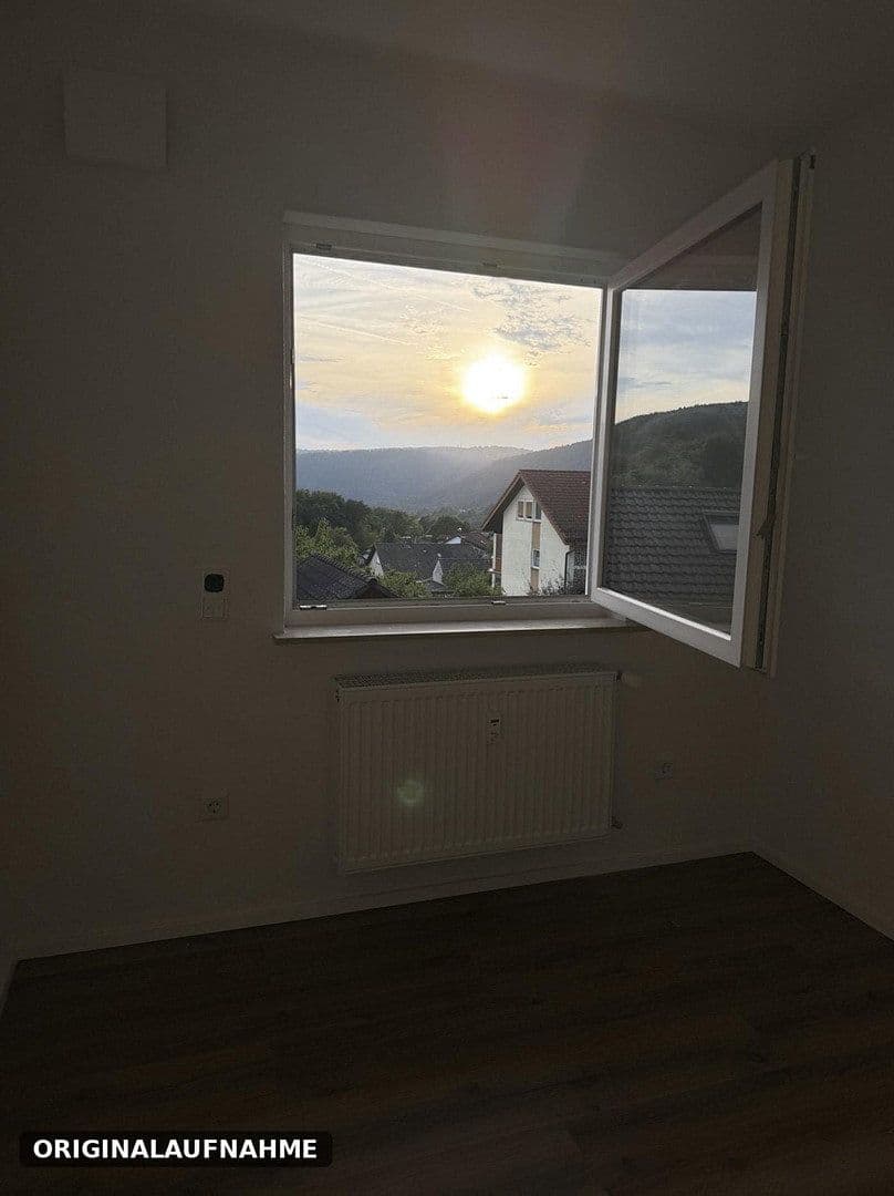 Pronájem bytu 4+1 100 m², Neckargemünd, Bádensko-Württembersko Pronájem bytu 4+1 100 m², Neckargemünd, Bádensko-Württembersko