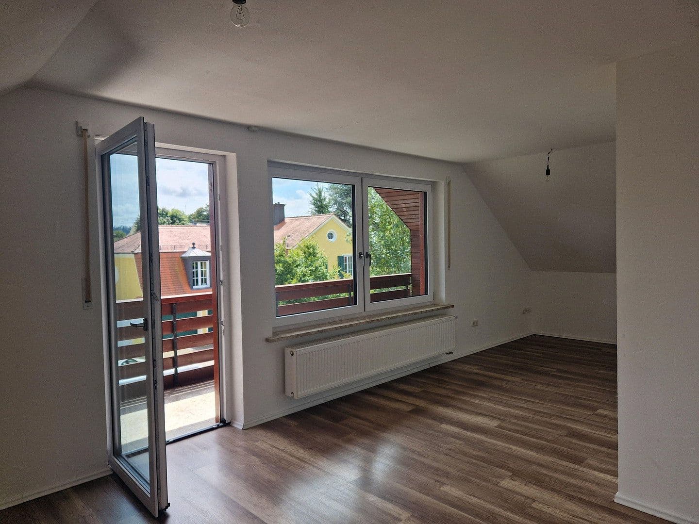 Pronájem bytu 3+1 73 m², Diedorf, Bavorsko Pronájem bytu 3+1 73 m², Diedorf, Bavorsko
